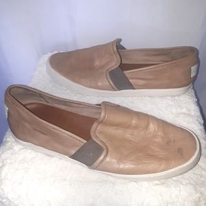 Frye Loafers Slip On Tan size 8